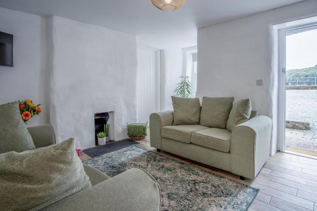 Brook Cottage - 2 Bedroom Cottage - Dale 외부 사진