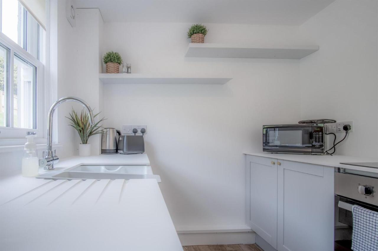 Brook Cottage - 2 Bedroom Cottage - Dale 외부 사진